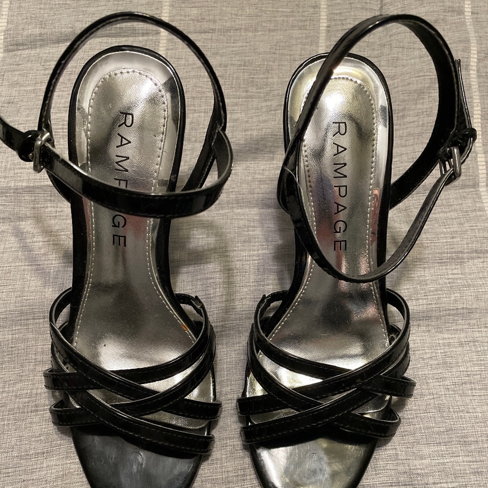 Ladies shoes